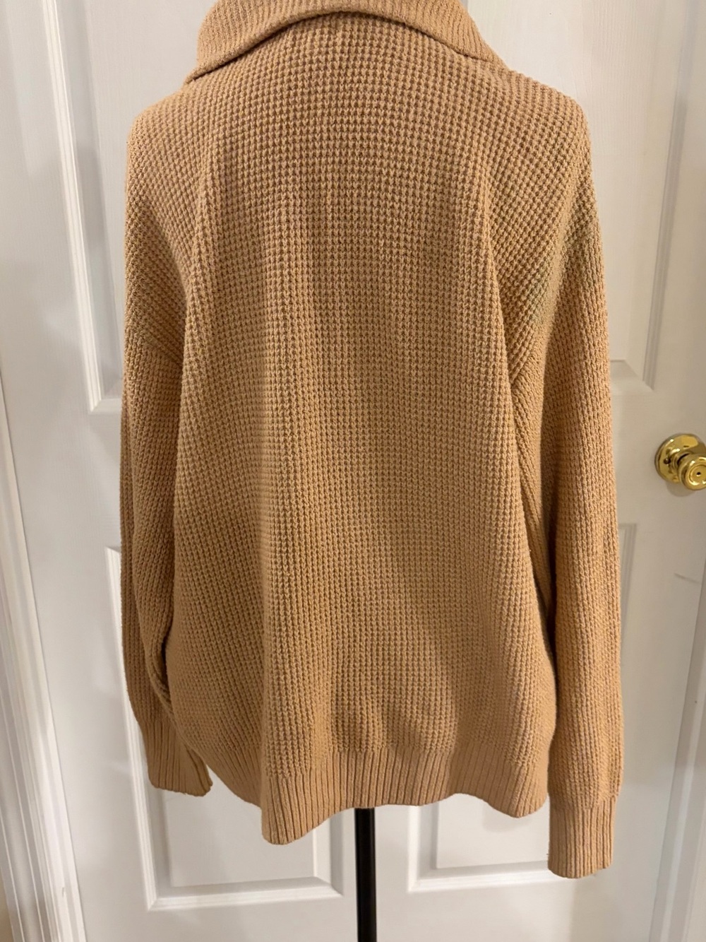 Aerie Oversized Waffle Knit Collared Sweater Beige Tan Cozy Lounge Size Small - Picture 6 of 10